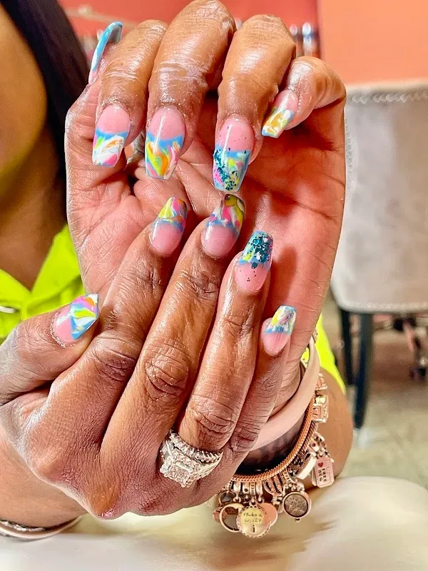 Sapphire Nails & Spa — Nail salon in Waldorf